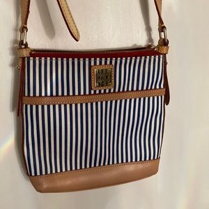 Douney & Bourke striped crossbody bag